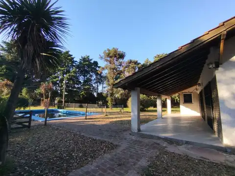 Casa en Venta en Carlos Spegazzini, USD 195.000