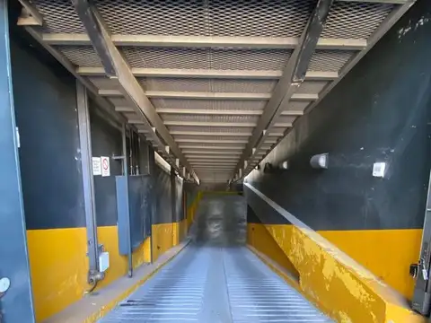 Venta- Cochera subterránea- Saavedra 186 - Lomas de Zamora