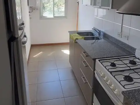 Departamento en Alquiler en Olivos, $ 850.000