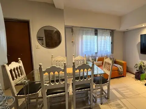 Depto Tipo Casa 4 ambientes con 1 baño