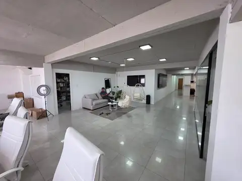 Oficina en Alquiler al Sureste