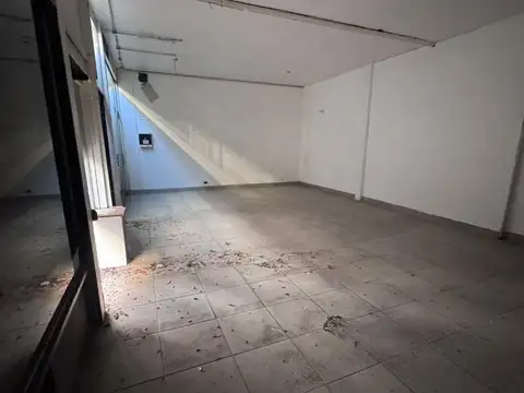 Local en Alquiler en Centro, $ 6.000.000
