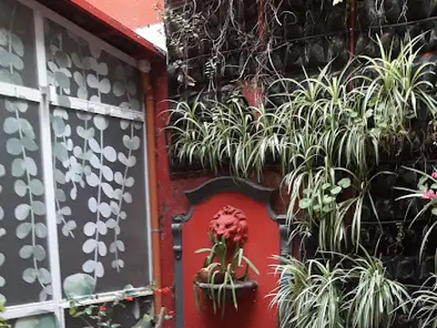 Local en Venta Via Púb.