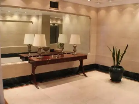 Maipú 200, Piso 8
