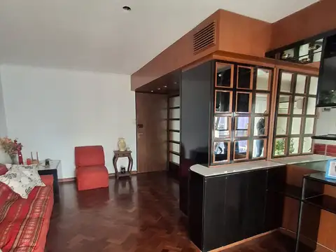 Departamento en Alquiler de 6 ambientes