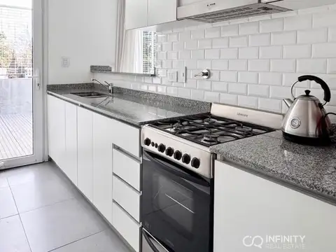 Departamento en Alquiler con 1 cocheras