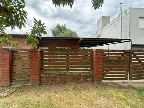 Venta casa Los Pinos 1
