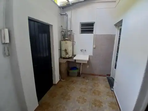 Depto Tipo Casa en Alquiler en Villa Devoto, $ 750.000