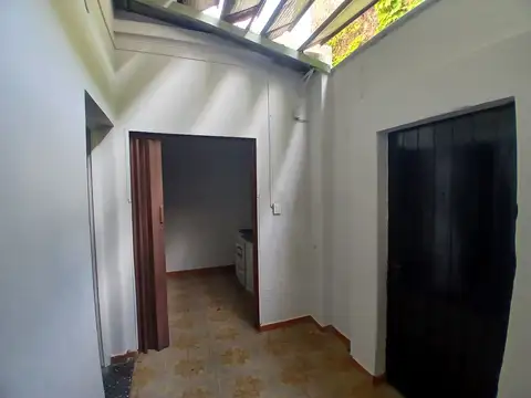 Depto Tipo Casa en Alquiler de 1 dormitorio