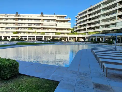 Departamento en Alquiler con 2 cocheras