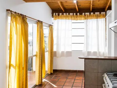 Depto Tipo Casa en Venta de 4 ambientes