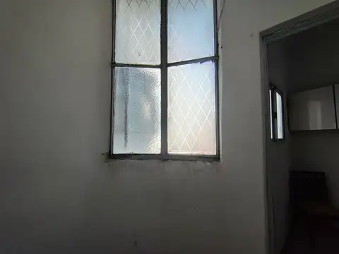 VENTA DPTO 2 AMBIENTES SIN EXPENSAS CIUDADELA