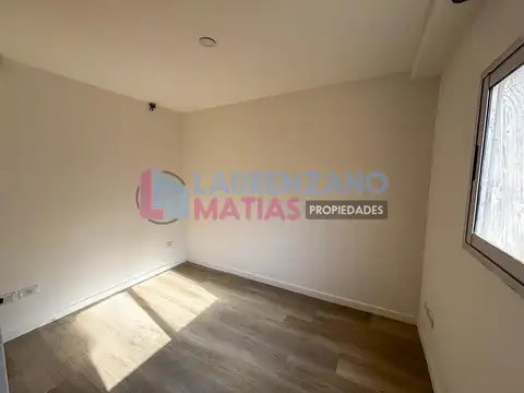 Depto Tipo Casa en Venta de 1 dormitorio