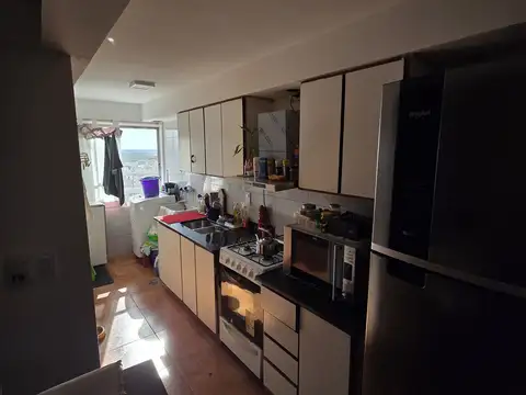 Departamento 6 ambientes con 1 baño