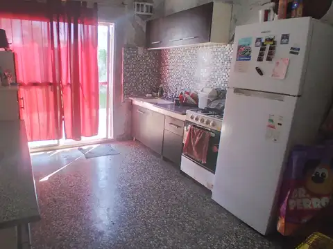 Casa 3 ambientes en venta en Villa Tesei