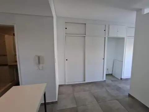 Departamento en Alquiler de Monoambiente