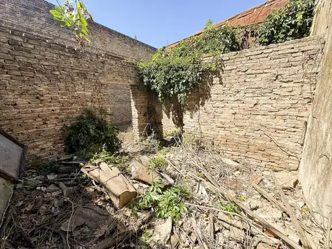 Terreno en Venta 24  mts Fondo