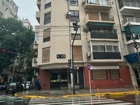 Coronel Diaz 1900, Piso 7