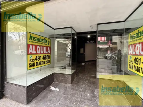 Excelente local en alquiler sobre calle Rivadavia   Planta Baja   Planta Alta