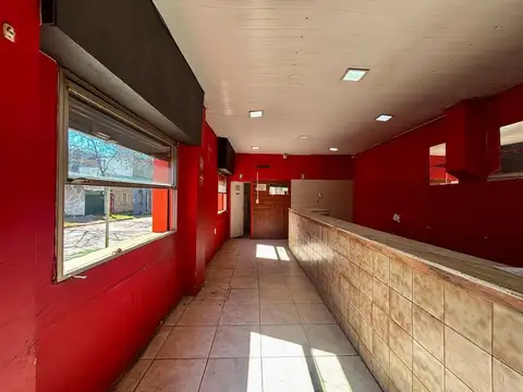 Local en Alquiler 45 años