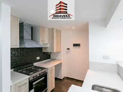 Curapaligue 2200, Piso 1