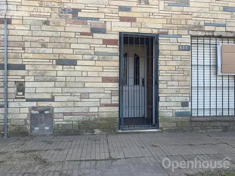 VENTA CASA SOBRE RUTA 25 CON DOS DORMITORIOS Y JARDIN, LOTE 311 M2, MATHEU.