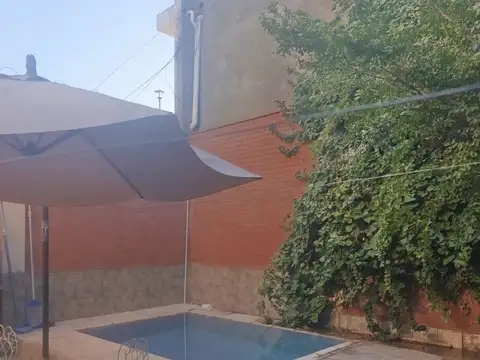 VENTA  CASA CIUDAD DE MENDOZA