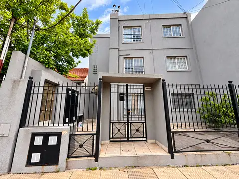Departamento de 2 ambientes en alquiler en Morón Sur