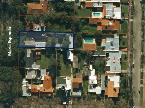 VENTA de terreno en Punta Gorda 750m2