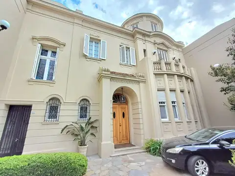 Venta, Casa, 9 Amb, C/Dep, Baulera, 3 Cocheras, sum, Lavadero, Balcón aterradado, Patio, Belgrano R