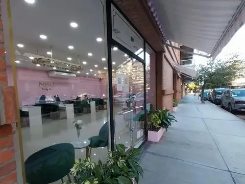 Venta Local en Puerto Madero