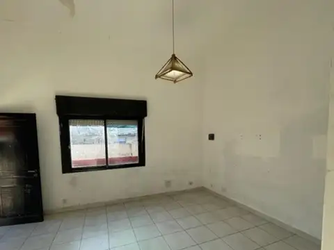 Casa en Venta en Parque Avellaneda, USD 220.000