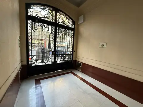 Avenida Rivadavia 3000