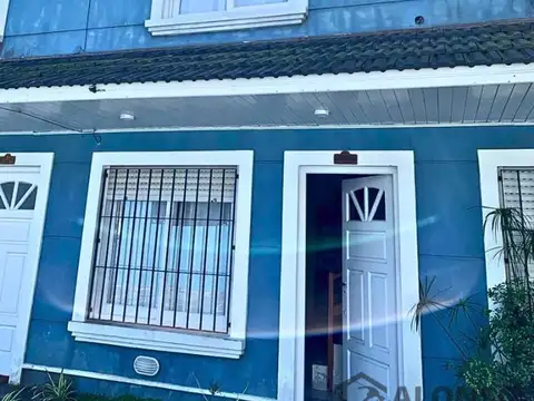 Depto Tipo Casa en Venta de 4 ambientes