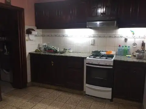 Casa en Venta en Quilmes Oeste, USD 105.000