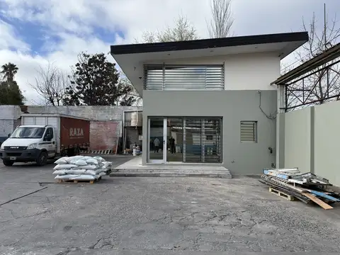 141 y 44 200