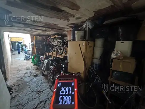 Casa 5 ambientes con 2 baños