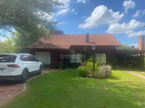 Casa en Venta de 3 dormitorios