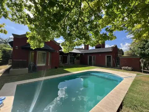 FUNES - CADAQUES BARRIO CERRADO