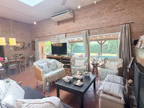 Casa en Venta al Noreste