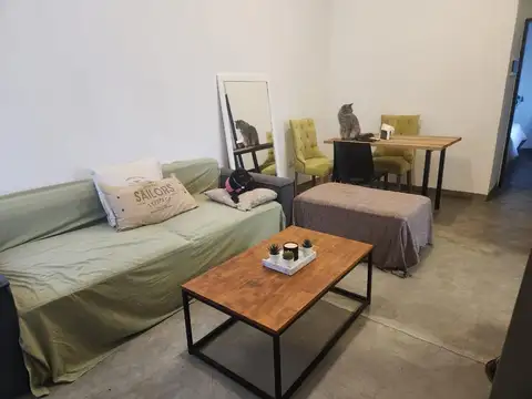 Casa en Venta tipo PH 3 ambientes Martínez