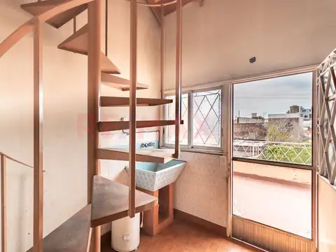 VENTA Casa 9 amb Fondo Terrazas Cochera La Tablada