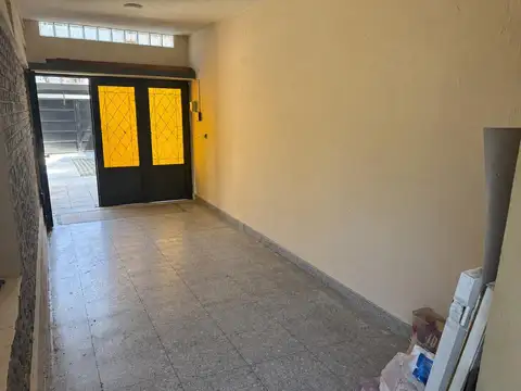 Depto Tipo Casa en Alquiler de 3 ambientes