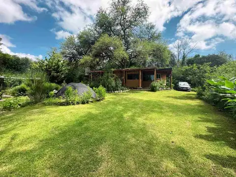 Casa 12 ambientes con 4 baños