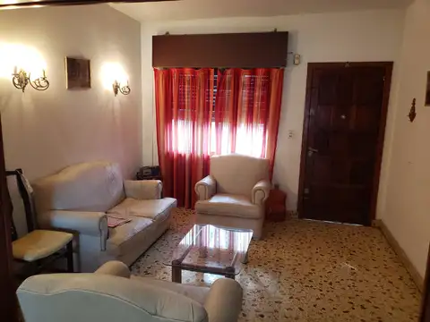 Casa en Venta en Ituzaingo, USD 145.000