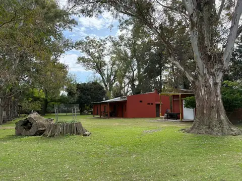 Campo en Venta con Alambrado