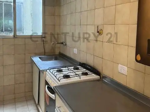 Uriarte 2100, Piso 5