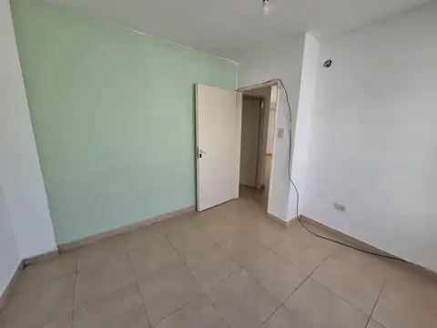 Departamento 3 Amb en alquiler en Merlo Sur