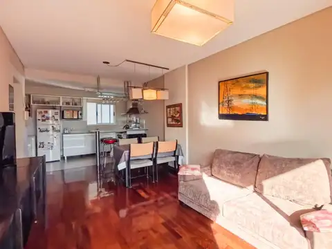 Departamento 4 ambientes con 2 baños