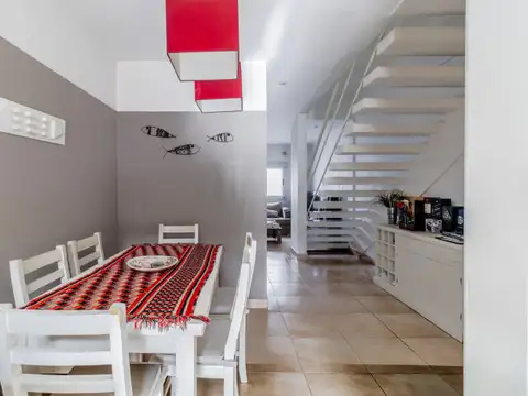 Ph de 3 amb en primer piso con quincho y terraza- Sin expensas- Apto crédito